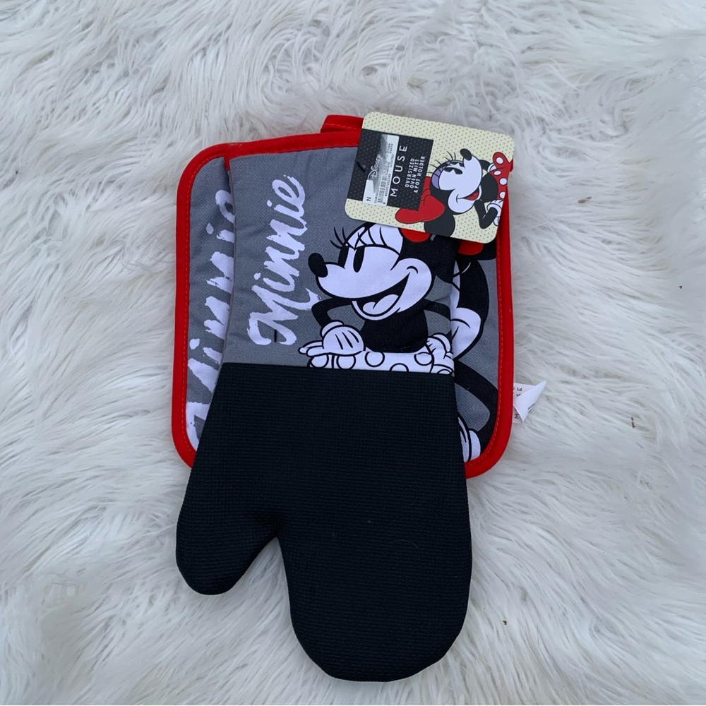 Minnie Mouse Potholder Set